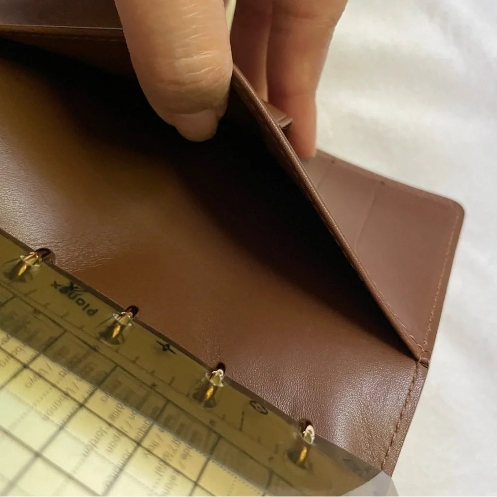 Louis Vuitton Bronze Vernis PM Agenda 🤎 - Picture 6 of 15